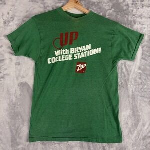 Vintage Bryan College Station Texas 7-Up Graphic Print T-Shirt Medium Green